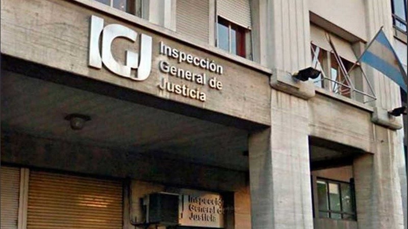 La Inspección General de Justicia (IGJ), a través de las resoluciones generales Nº 11/2024 y Nº 12/2024, ha dispuesto la implementación de medidas para reactivar los trámites para la constitución y funcionamiento de Sociedades por acciones simplificadas (Sas).