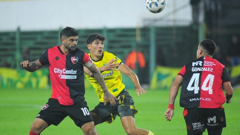 La Lepra no puede con Defensa en Florencio Varela.