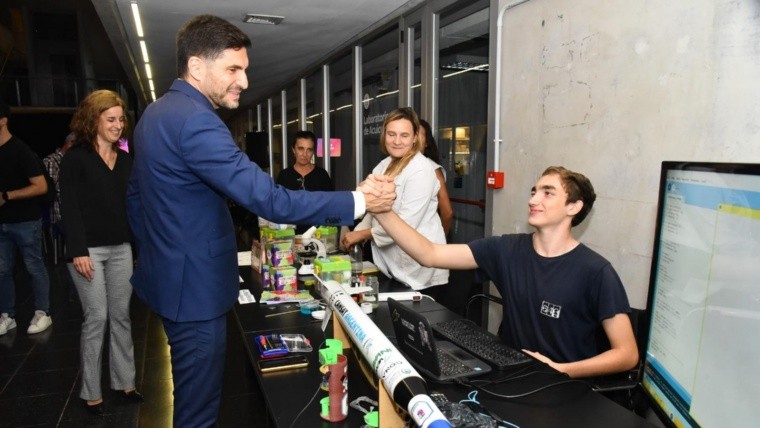 Código Ciencia: cómo es la iniciativa santafesina que promueve el desarrollo tecnológico en la provincia