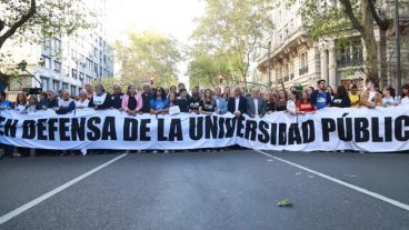 La marcha por la educación pública fue masiva.
