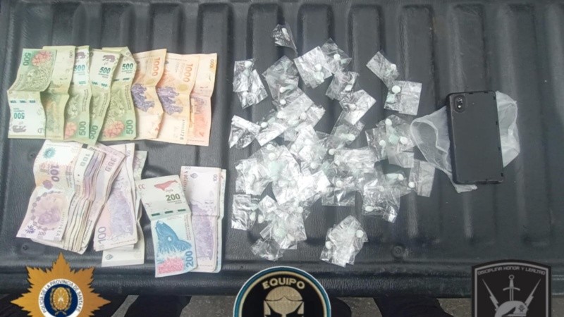 Los estupefacientes secuestrados a la chica de 14 años.