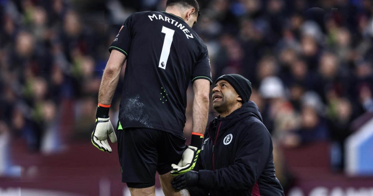 Dibu Martínez salió lesionado y hay alarma encendida: el Aston Villa le  ganaba al Chelsea y se lo empataron | Rosario3