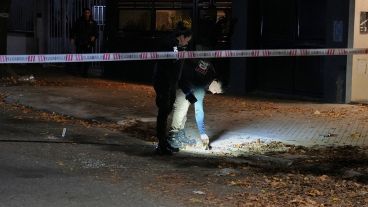 La PDI levantaba rastros por la noche en el lugar.