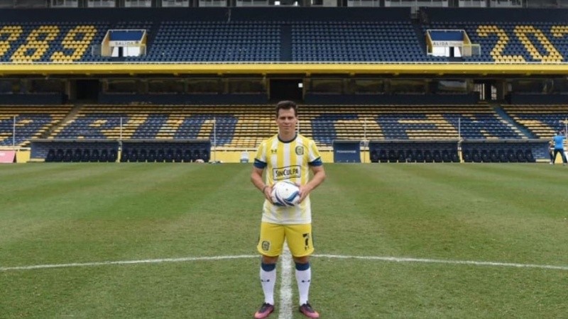 El ex Central Mauro Poy.