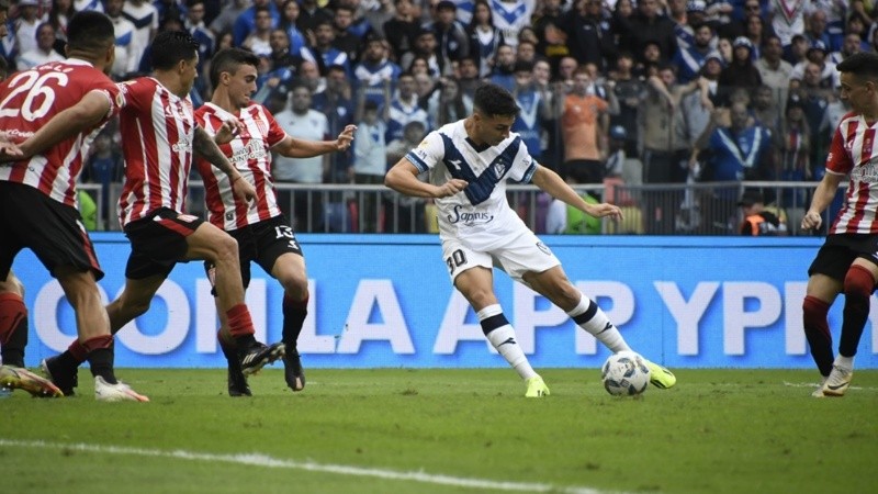 Estudiantes-Vélez, un duelo de dos equipos ganadores y con mucha historia en la Primera División del fútbol argentino.