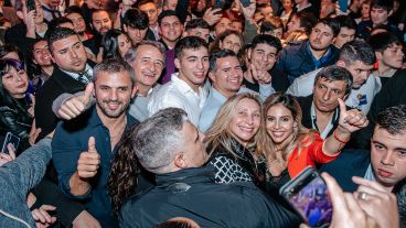 Romina Diez junto a Karina Milei en Rosario.