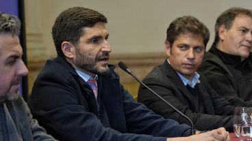 La conferencia de prensa que dieron los gobernadores Pullaro y Kicillof este viernes en Rosario