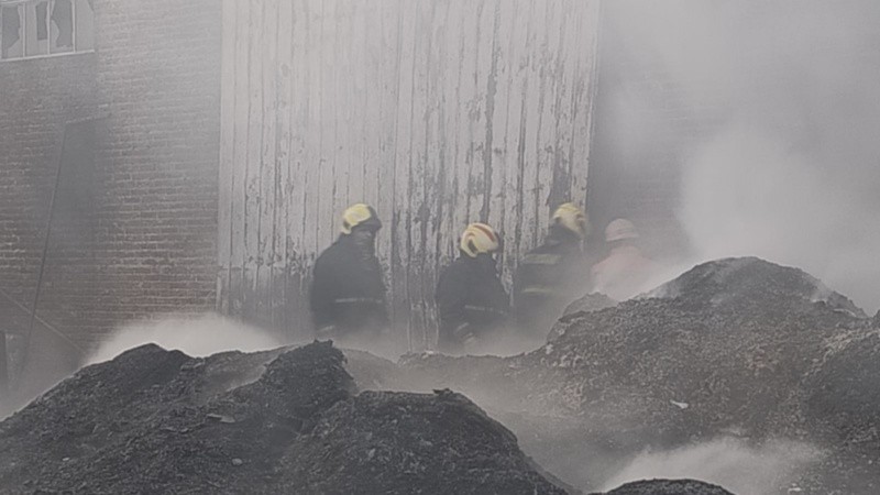 Las llamas se desataron en un predio de Lagos al 6700.