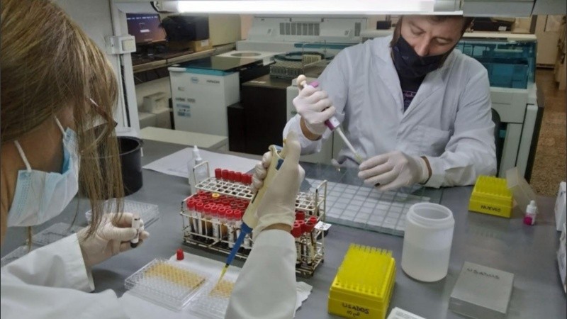 El Centro ha acreditado como establecimiento proveedor de plasma humano como material de partida para la producción de hemoderivados