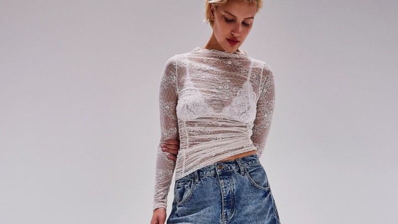 Un modelo versátil para lucir en outfits elegantes o casuales.