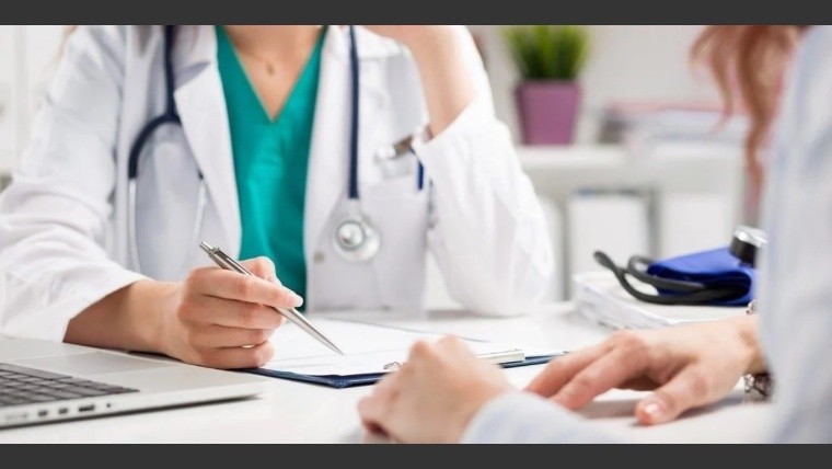 Las prepagas, otra vez con aumentos libres: podrán incrementar su cuota más que la inflación