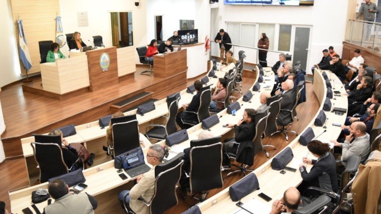 Concejales y empresarios analizaron el impacto económico de la Ley Bases en Rosario y la región