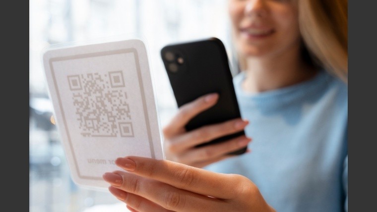 Billeteras y bancos podrán usar cualquier QR para pagos: cómo impacta en el usuario