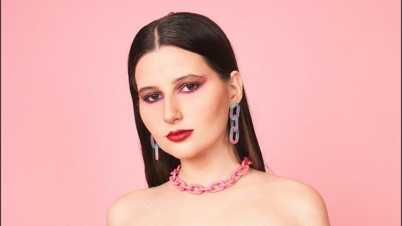 Mi valija se encuentra disponible en todas las plataformas digitales.