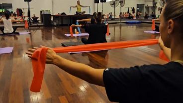 A mayor sedentarismo, se incrementa el riesgo de padecer enfermedades cardiovasculares, sobrepeso, diabetes, colesterol alto, entre otros.