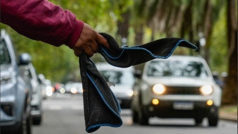 Ya no se podrán cuidar autos en San Lorenzo.