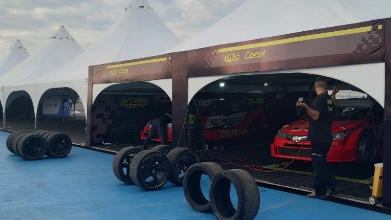 Los equipos comenzaron a instalarse en el Juan Manuel Fangio.