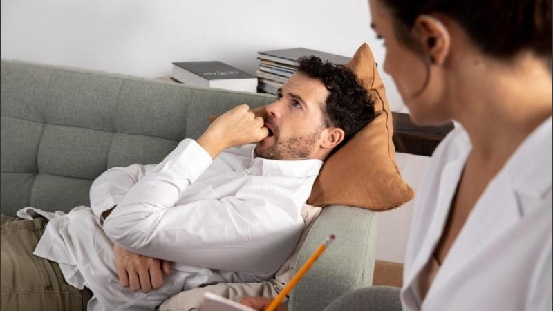 Quienes estén interesados deberán realizar el trámite desde el sitio oficial del Ministerio de Ciencia e innovación y Universidades de España.