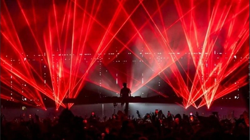 La pareja de la mujer, ambos de Posadas, fue quien confirmó que antes de ingresar al evento consumieron éxtasis.