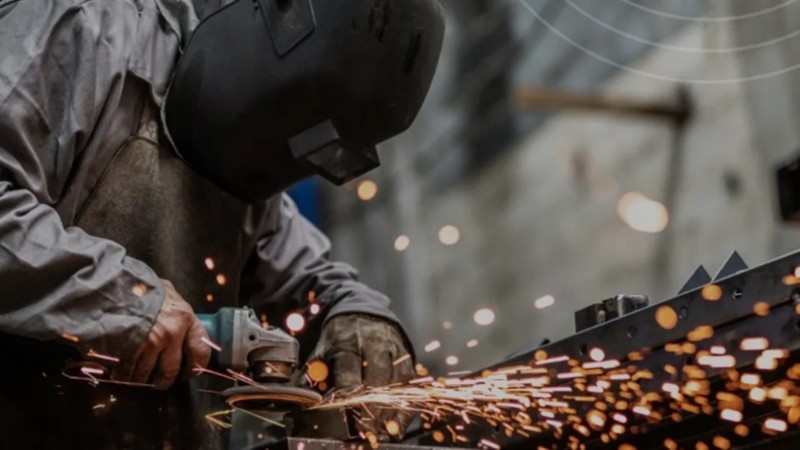 La industria volvió a caer en mayo.