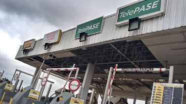 El Gobierno aumentó las tarifas de los peajes de rutas y autopistas nacionales.