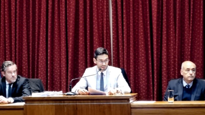 Los jueces al momento de la lectura del fallo.