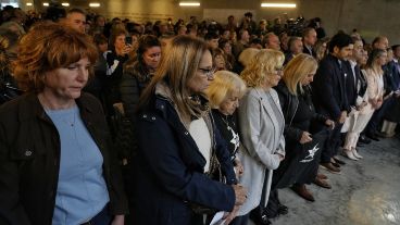 Las imágenes de la emotiva inauguración del memorial de calle Salta 2141.