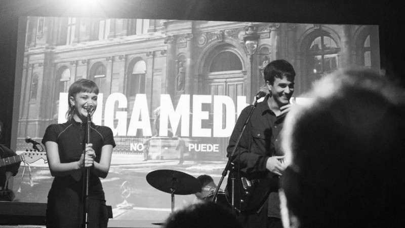 Fuga Mediante, en vivo.