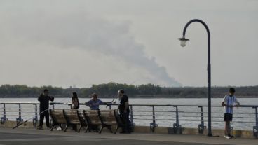 Por el humo y la contaminación del fuego en las islas, la Municipalidad inició la demanda en 2020.