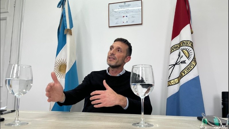 “Hay que volver a hablar de un solo partido, recuperar ese mensaje de que cuando el peronismo se pelea se está retroalimentando”.