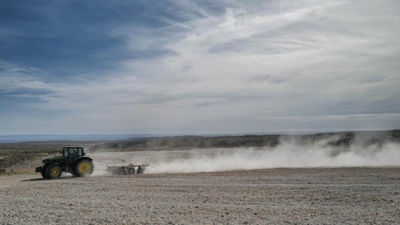 Anticipan un trimestre con más calor y menos lluvias de lo habitual para todo el país.