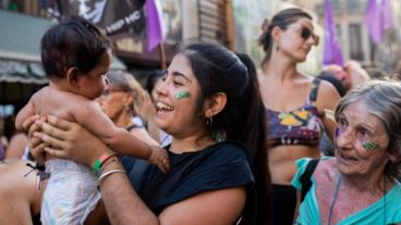 “Cuando hay una crisis económica, las mujeres y disidencias sexuales son quienes más sufren”.