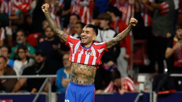 Correa celebra el gol del empate para el Atlético del Cholo.