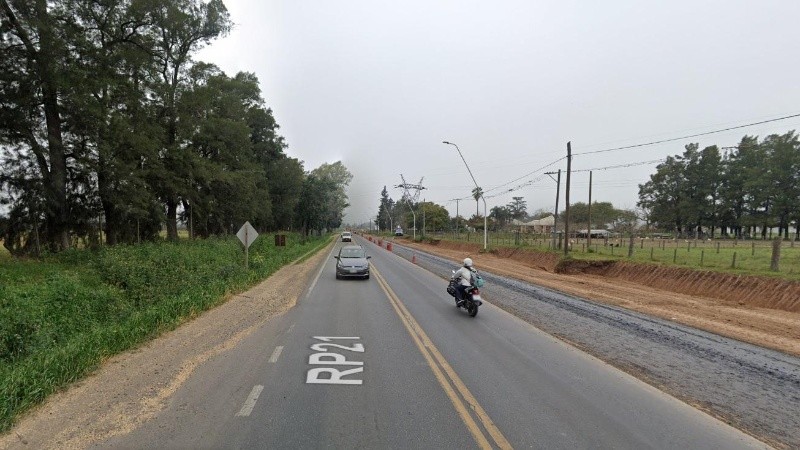 La ruta provincial 21 en jurisdicción de General Lagos, donde murió el motociclista el martes a la noche.