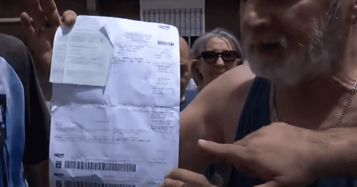Vecinos de zona sur reclaman por problemas con el suministro de agua ...
