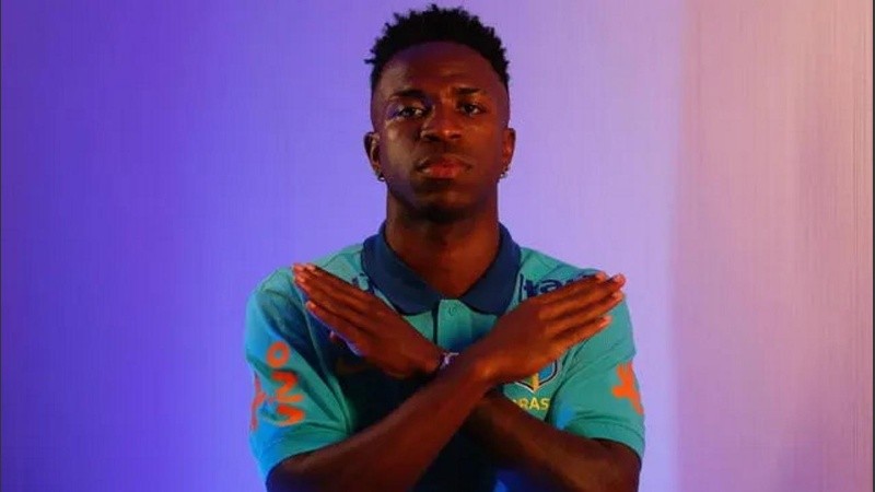 Bysca enfrentar al racismo, 