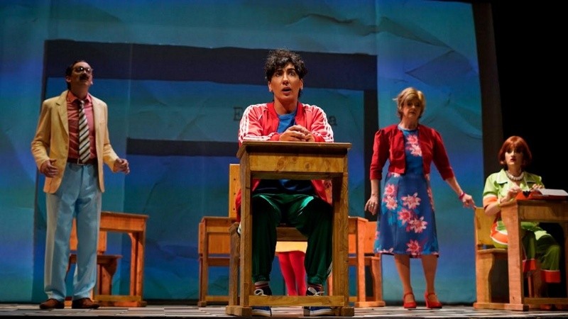 En “Por arte de sueños” se articulan la teatralidad y el lenguaje audiovisual para narrar una historia del Negro.