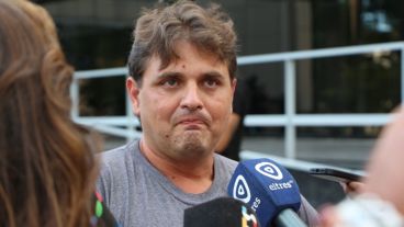 El agente del Comando Radioeléctrico deberá ser juzgado nuevamente, pero aguardará el proceso en su casa