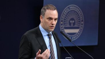 El vocero Adorni hizo el anuncio este martes pasado el mediodía desde Casa Rosada.