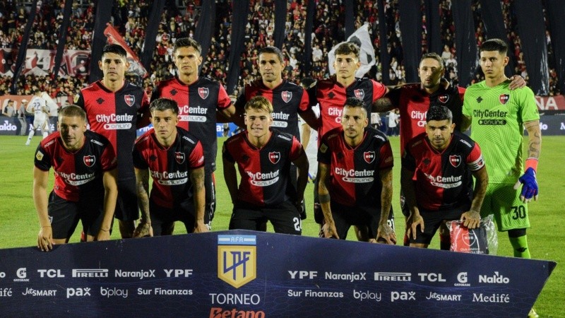 Los once titulares de Newell's que salieron a jugar ante Boca en el Coloso.