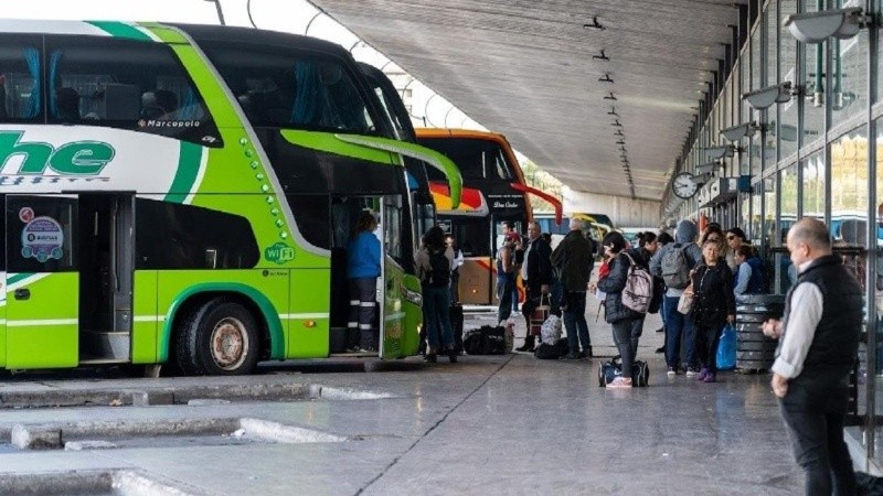 Desde Atap se manifestaron en contra de la desregulación del transporte de pasajeros impulsada por Nación.