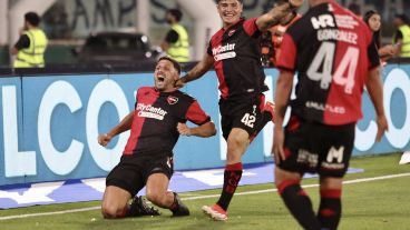 Juan Manuel García liquidó el partido a favor de Newell's.