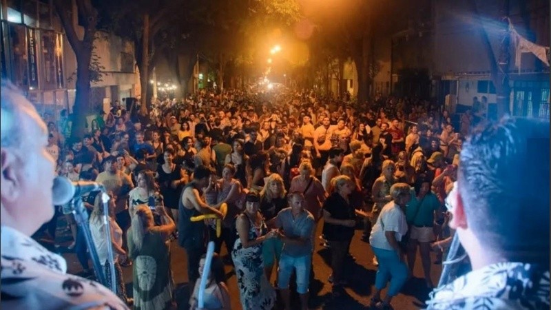 La Vigil cierra el año con un fiesta en la calle.
