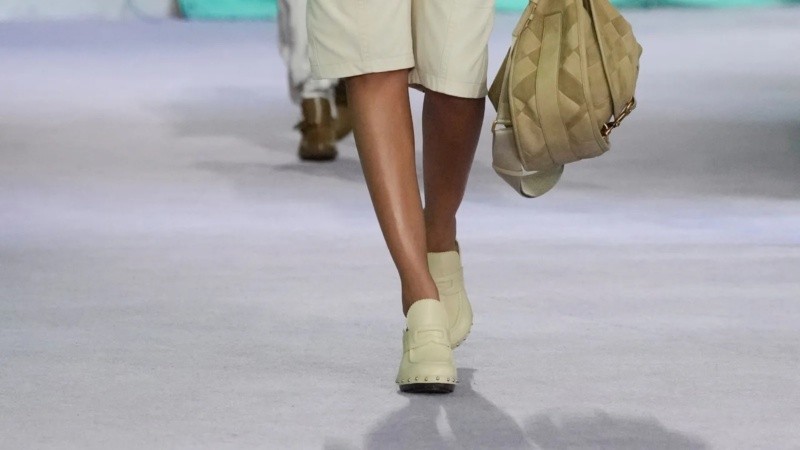 Un calzado versátil que se adapta a todos los estilos.