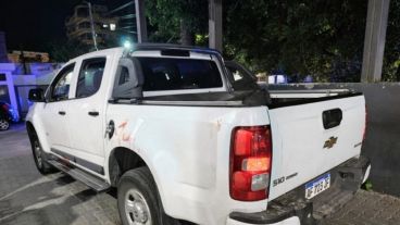 La S10 en la que fueron asesinados a tiros "Pillín" Bracamonte y "Rana" Attardo.