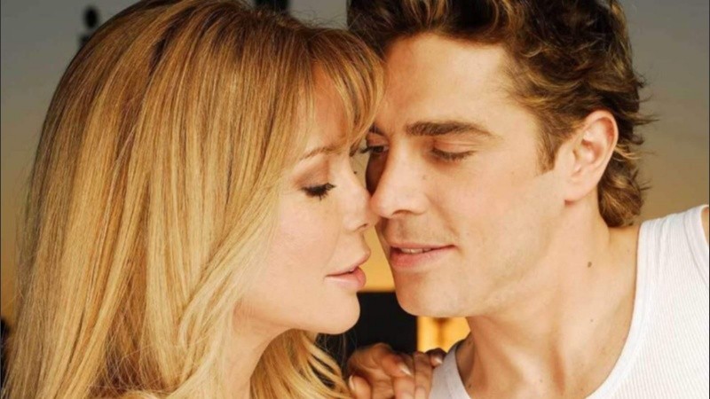 Los ex se reencontraron en un móvil televisivo y se dedicaron sentidas palabras