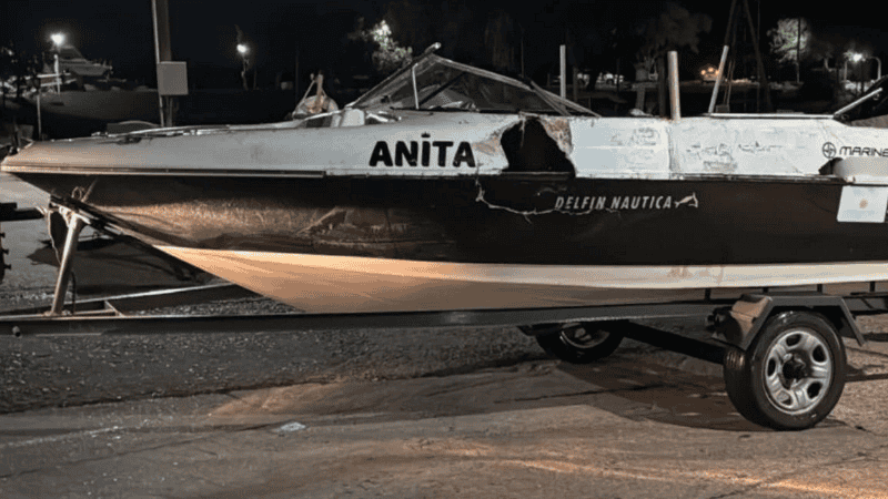 Así quedó la embarcación siniestrada.