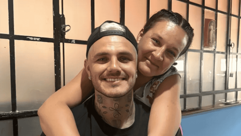 Aldana junto a Mauro en la última visita a Rosario del futbolista.