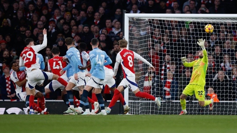 Los de Guardiola quedaron lejos de pelear el título.