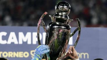 Central recibirá el próximo sábado 8 a las 19.30 en el Gigante de Arroyito. En tanto, Newell's visitará el viernes 7 a Central Córdoba de Santiago del Estero a las 20 hs. 